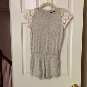 Girls 7 for All Mankind romper